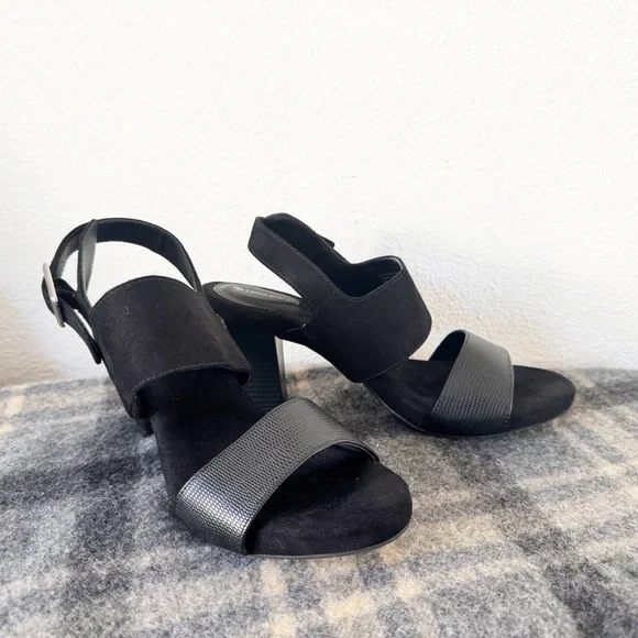 Giani Bernini Aikko Black Platform Chunky Buckle Heel 9M Modern Chic Like New - Picture 3 of 14